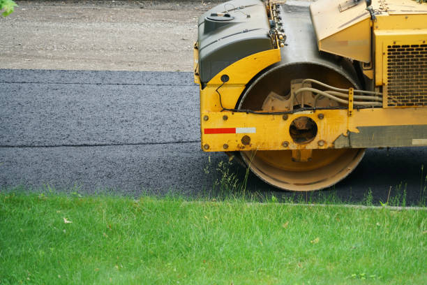 Best Driveway Paving Contractor  in Jasonville, IN